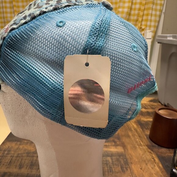 hooters  nwt mesh aniamal print  hat - Picture 6 of 10